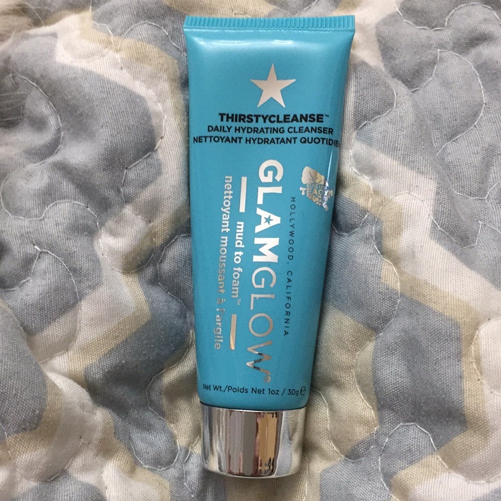 GlamGlow mud to foam hydrating cleanser❤️❤️